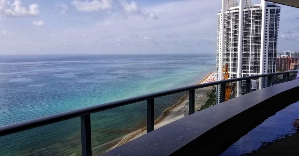Sunny Isles Beach Luxury Condos