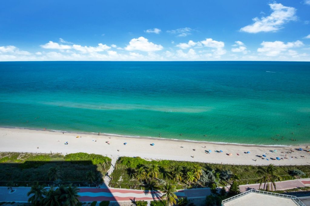 Castle Beach Club Penthouse 04 Miami Beach