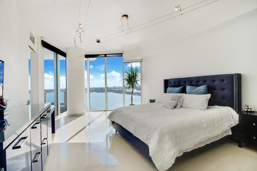 Paramount Bay Edgewater 3801