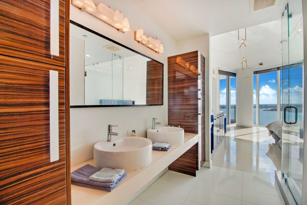Paramount Bay Edgewater 3801