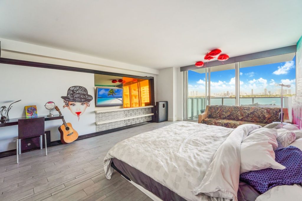 Newly Listed at Mondrian Condo 722