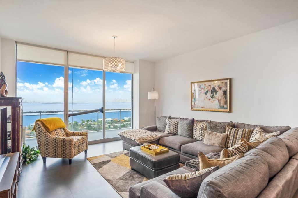 Lexi Condo 1906 North Bay Village