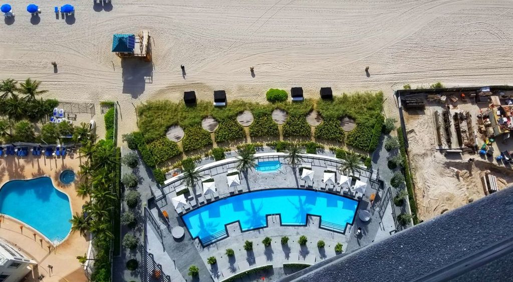 Porsche Design Tower Sunny Isles Beach Pool & Amenities