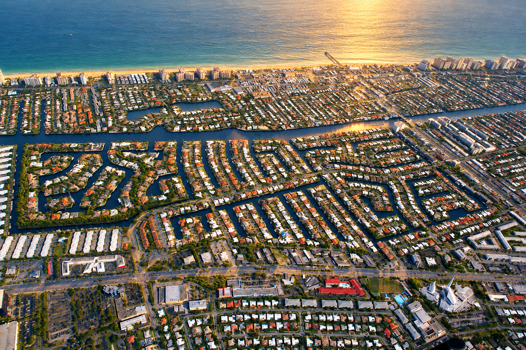 Fort Lauderdale canal home price per square foot by year built 2026